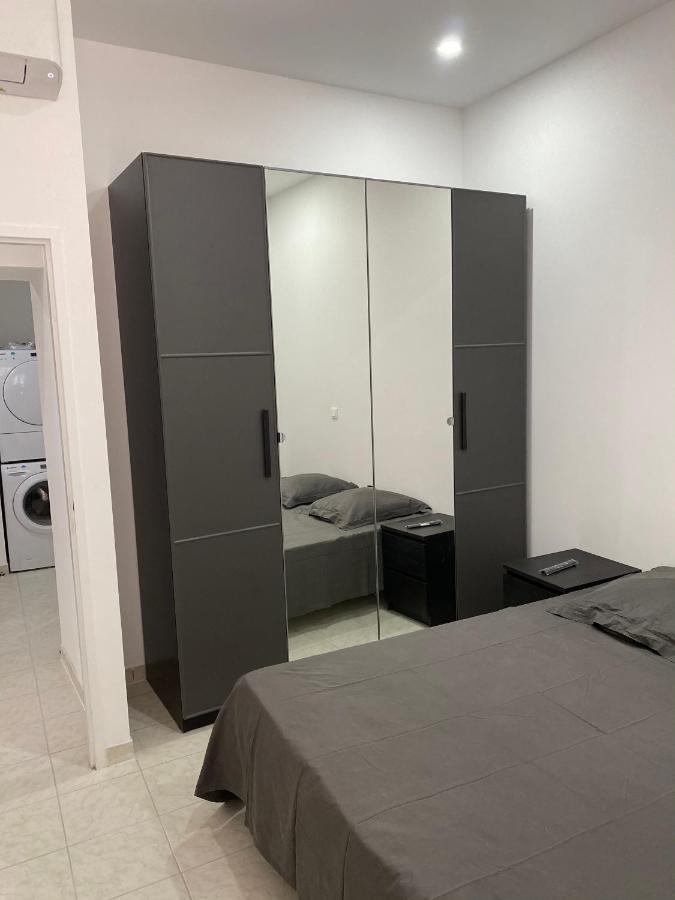 Aparthotel Five Stars S1 à Marseille Extérieur photo