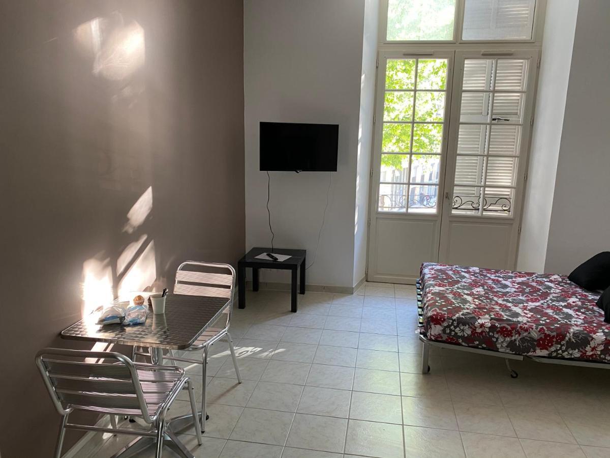 Aparthotel Five Stars S1 à Marseille Extérieur photo